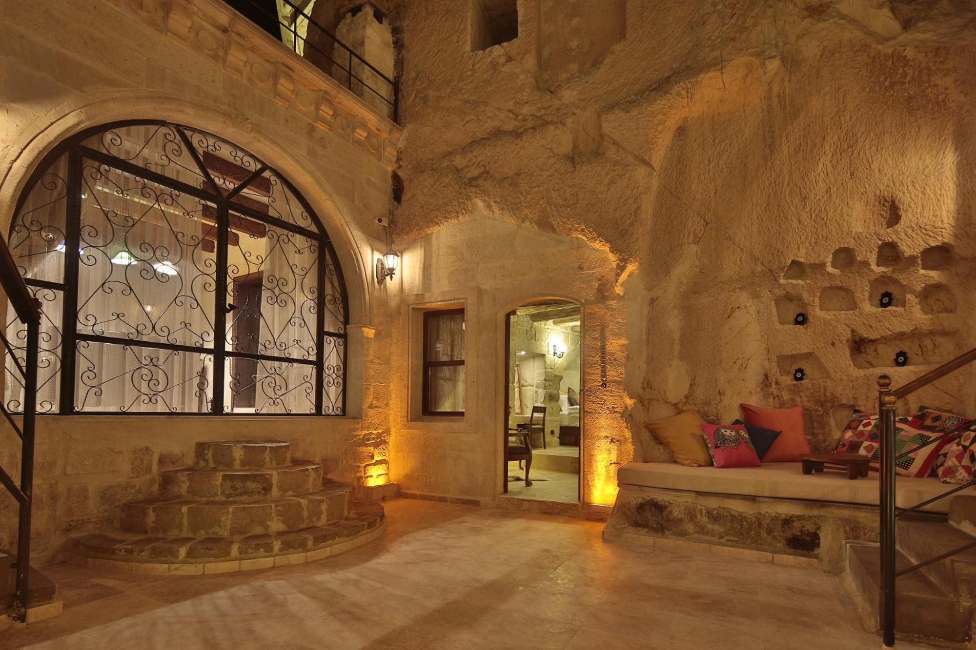 Asuwari Suites Cappadocia Urgup Exterior photo