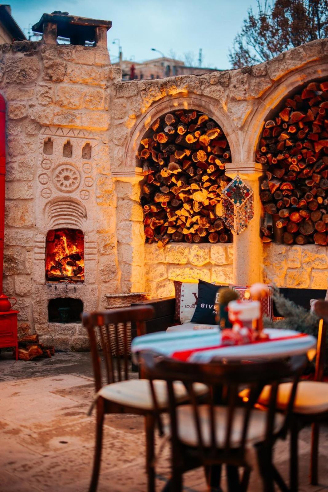 Asuwari Suites Cappadocia Urgup Exterior photo